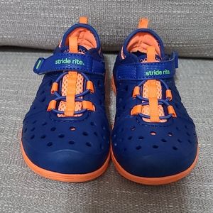 Toddler boys size 7 water shoes